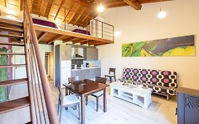 Apartamentos y Casas Victor